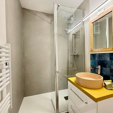 - Terrasse - Vue Montagne Carqueiranne